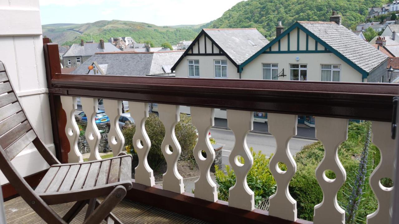 Gable Lodge Guest House Lynton Eksteriør billede